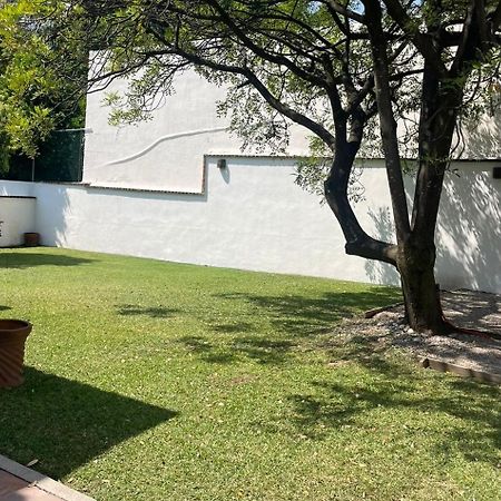 Las Iguanas Cuernavaca Luaran gambar